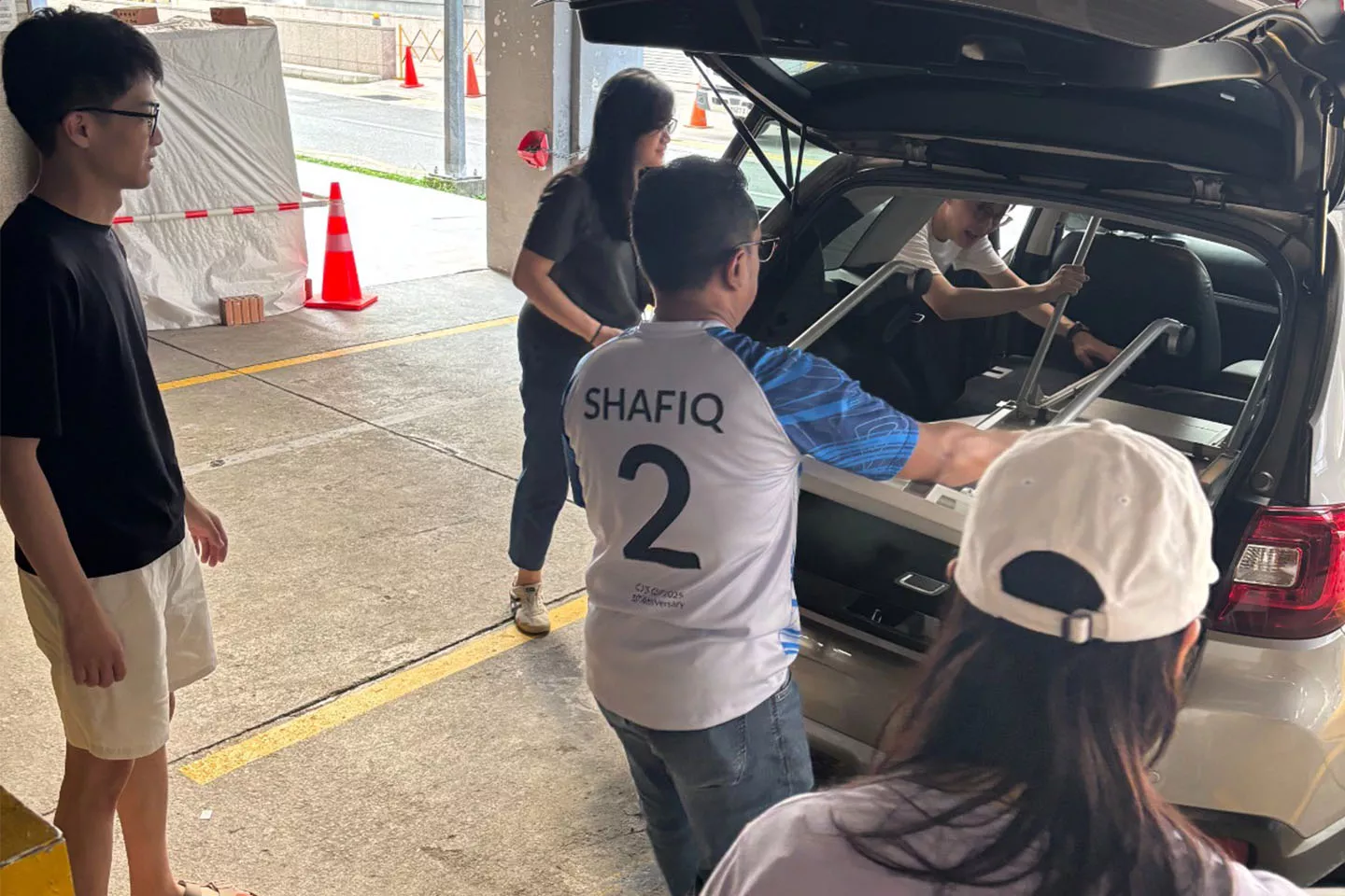 community-7-692920493aaef